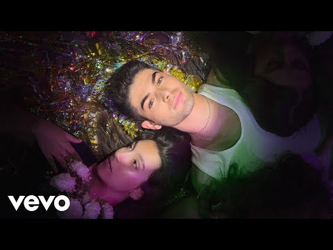 Lor3n - Fiore d'inverno (Official Video)