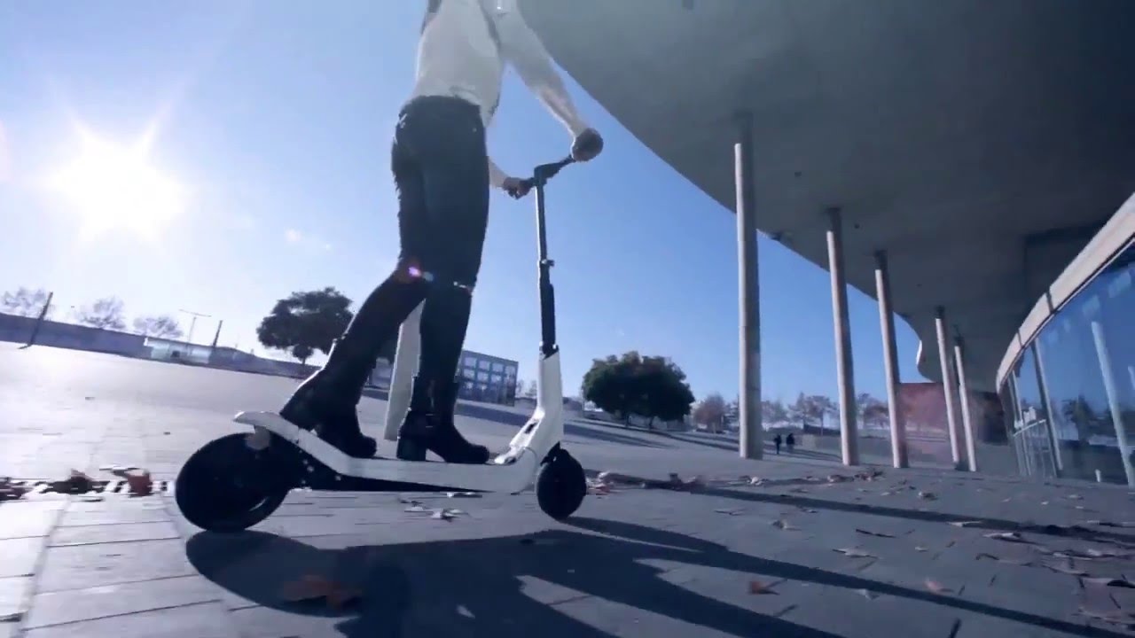 JD CITY BUG 2 - электросамокат черный