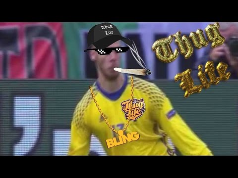 Thug life De Gea saved Eder goals with his third leg.