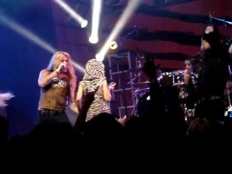 SEBASTIAN BACH & STEEL PANTHER perform   YOUTH GONE WILD SKID ROW 5/30/2011 @ THE HOUSE OF BLUES
