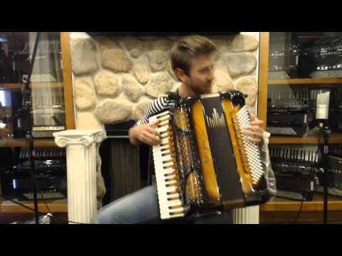 BELTSPIVP - Beltuna Spirit IV Luxury Edition Sunburst Olivewood LMMH 120 $11995