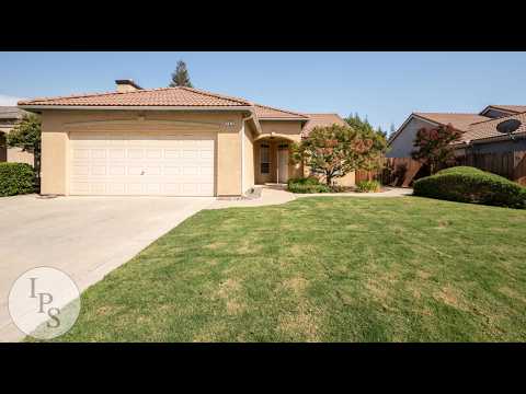 Clovis 3BR/2BA Home with New A/C, Covered Patio & Gardener Included property video