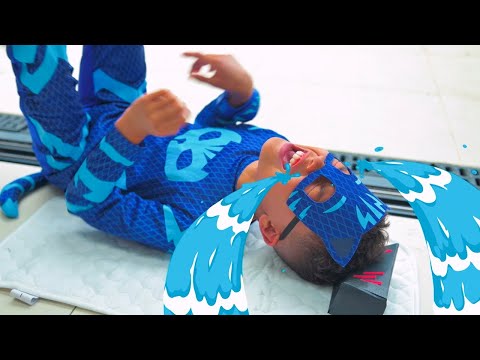 Héroes en pijamas en la vida real 🍼 Bebé Gatuno 🍼 Dibujos Animados