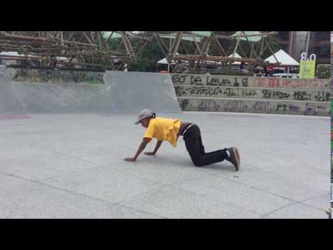 Luca Duarte Praça duo 02 tombo