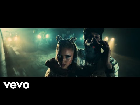 Mariah Angeliq, YOVNGCHIMI - En La Mía (Official Video)