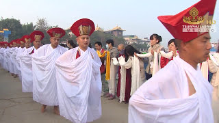 Three year retreat Lamas Performe the Cotton-Clad Procession