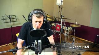 Video thumbnail for Olympus LS-100 review and test against Zoom H4N by generalcontrol