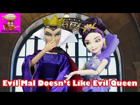 Evil Mal Doesn't Like Evil Queen - Part 4 - Mal is the Queen Series Descendants Disney