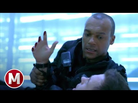 Resident Evil (2002) - The Laser Trap Scene