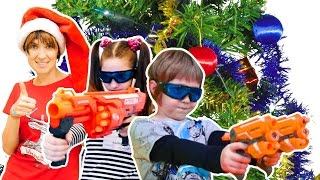Нерф или Трансформеры? Новогодний Челлендж с Машей, Адрианом и Светой
