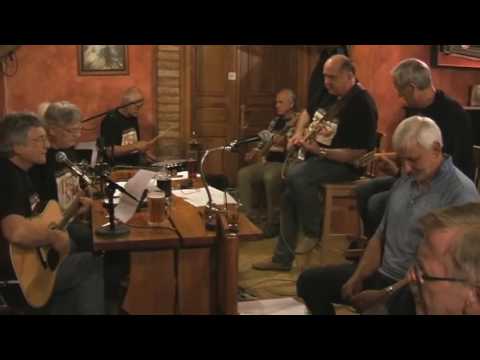 IKEM band - Nedělní ráno (Sunday coming down)