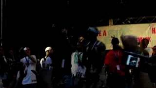 Bahamadia &amp; Smif-n-wessen live at 31th Rocksteady