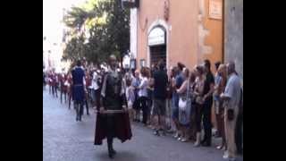 preview picture of video 'Giostra Cavalleresca di Sulmona - 05 Agosto 2012 - Sfilata in Corso Ovidio e Piazza Garibaldi'