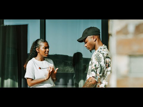 Nadya ft. Mr. Carly - Mereço Mais