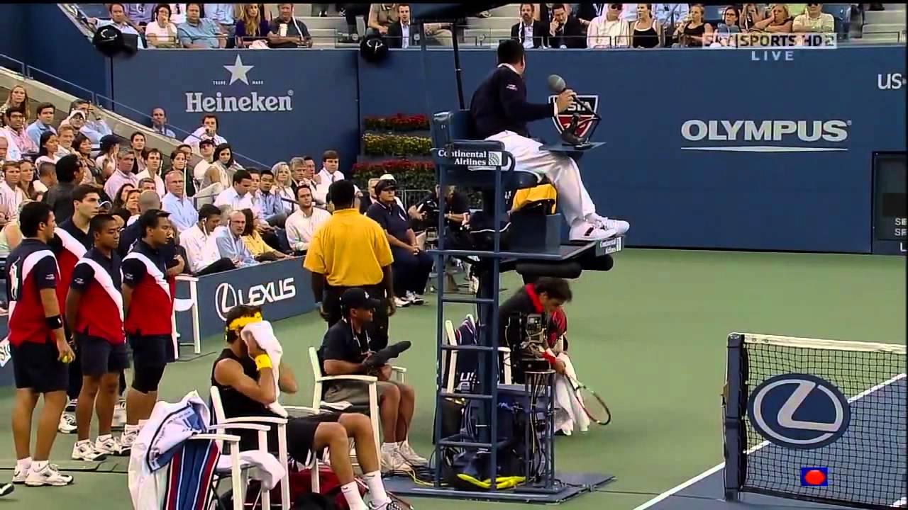 Roger Federer loses his cool, argument with umpire US Open 2009 - YouTube