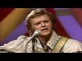 Jerry Reed - Papa's Knee (Live)