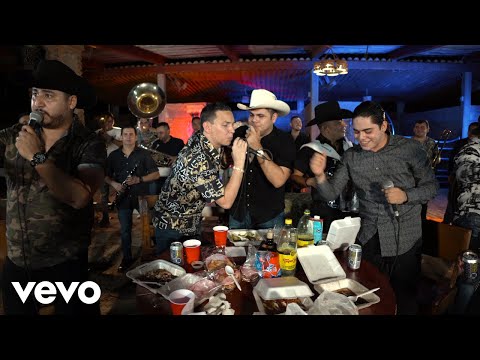 Tristes Recuerdos (En Vivo)