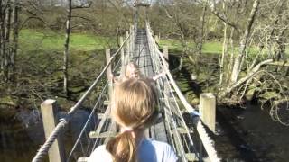 preview picture of video 'Elan River Wye Valley Walk Wobbly Bridge'