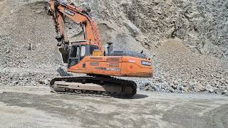Doosan DX380 tracked excavator for sale - Image 4 | Machineryline TH Doosan DX380 tracked excavator | Image 4 - Machineryline