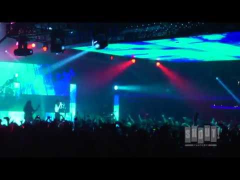 Video thumbnail for Freak on a Leash (Live at the Hollywood Palladium)