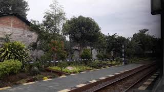preview picture of video 'KA Brantas melintas Langsung stasiun Susuhan'