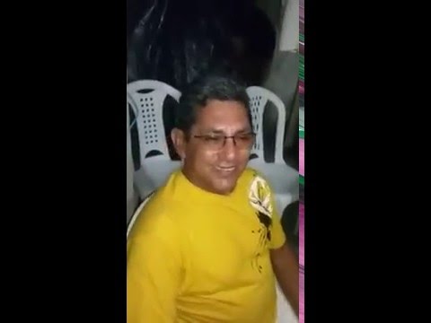 Meus pais se divertindo!!