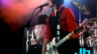 Joan Jett And The Runaways - Mama We&#39;re All Crazy Now