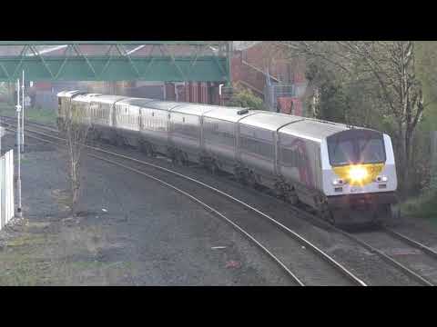 Irish Rail 201 Class Loco 227 on the Enterprise passing Adelaide 7/4/19