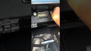 1965 Ford Mustang Convertible Radio Operation