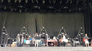 Counting Crows ~ Cover Up the Sun (Sound Check)