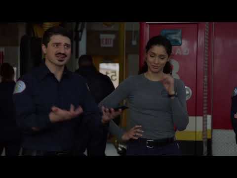 Chicago Fire 7x13 - Cruz tries to prepare the team for the Polar Plunge
