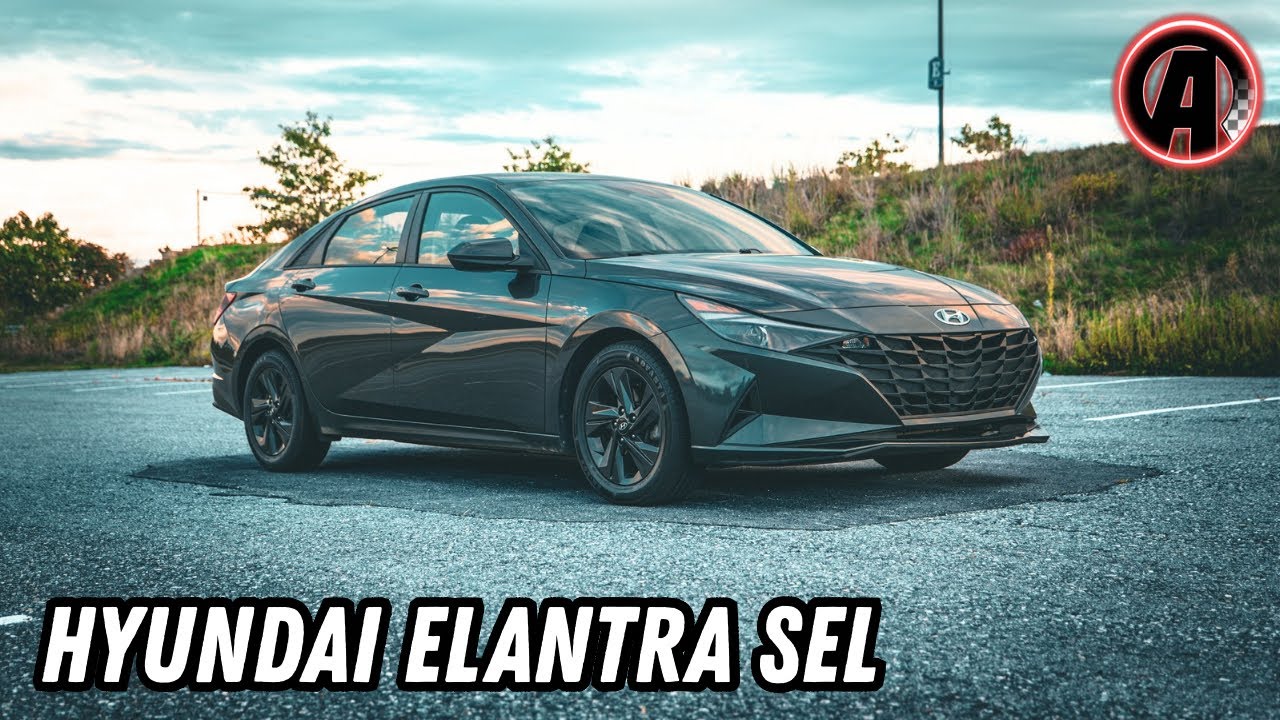 2022 Hyundai Elantra SEL Review | The Sweet Spot in the ...