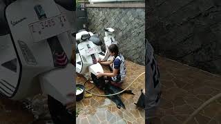 Download lagu anak gadis cuci motor #vespa #vespamatic  #motor mp3