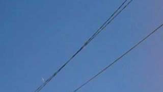 preview picture of video 'Sukhoi SU-26xp LOOPS power lines.'