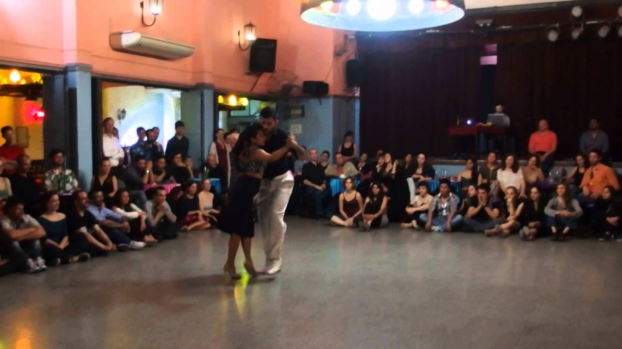 DANA FRÍGOLI y ADRIÁN FERREYRA en Viva La Pepa Milonga (3/4)