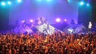 Shinedown "Left Out" & "Fly From the Inside" (Live) 2/6/10