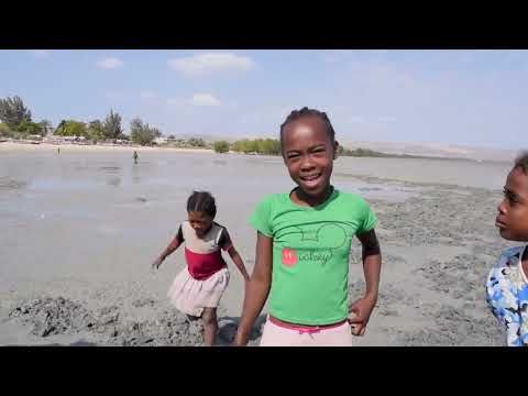 Join Thinking Huts' Global Mission