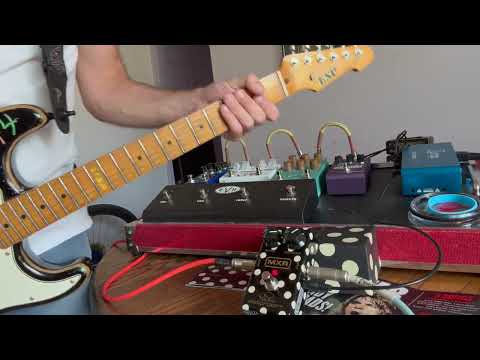 MRX Randy Rhoads Distortion +