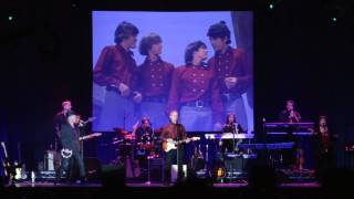 The Monkees - I'm A Believer (Official Live Video)