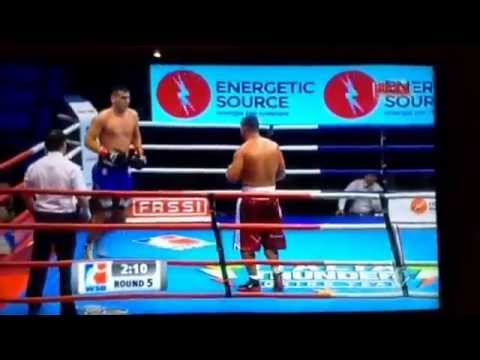 Italia Thunder Boxing Team vs Venezuela Caciques , Guido Vianello vs Edgar Ramon Munoz Mata
