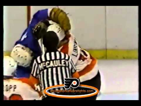 Apr 8, 1981 Kim Clackson vs Paul Holmgren Quebec Nordiques vs Philadelphia Flyers