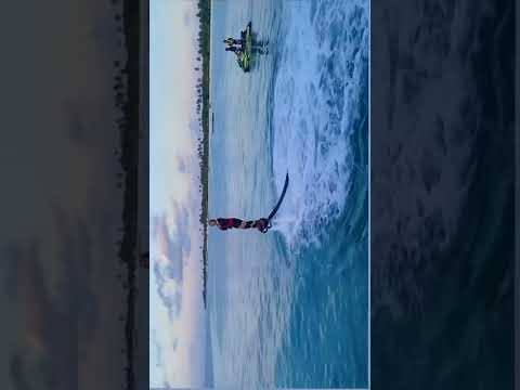 🤟Pranita subhash beauty sea Beach #shorts #pranithasubash