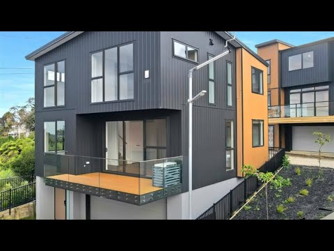 6 & 8 Timo Way, Flat Bush, Auckland, 6 bedrooms, 4浴, House