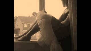 Far by Coheed and Cambria [lyrics]