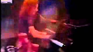 Tori Amos: Cloud on My Tongue (1994)