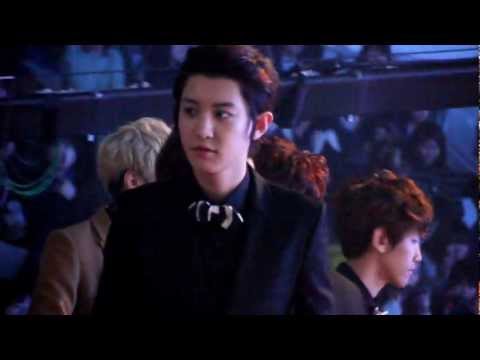 130131 Seoul Music Award EXO - during Epic High's stage