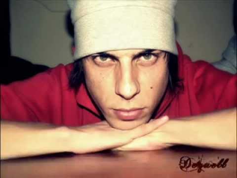 De'quell & Elleran Elvis - Battle Awcıklaması