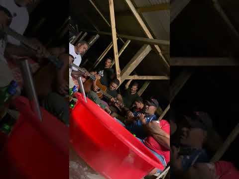 E Kaloniahi kou lele mai