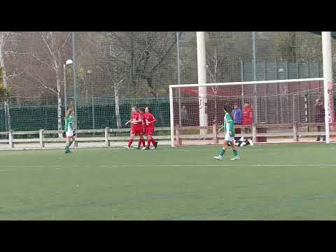 Berriozar 4 Pradejón 1 gol de Janire