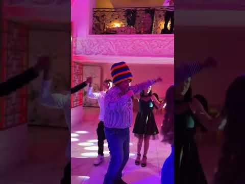 Axinte de la Vacanta Mare canta muzica lautareasca la nunta in salon de nunti Royal - Tecuci